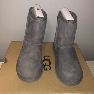 Uggs Size 1